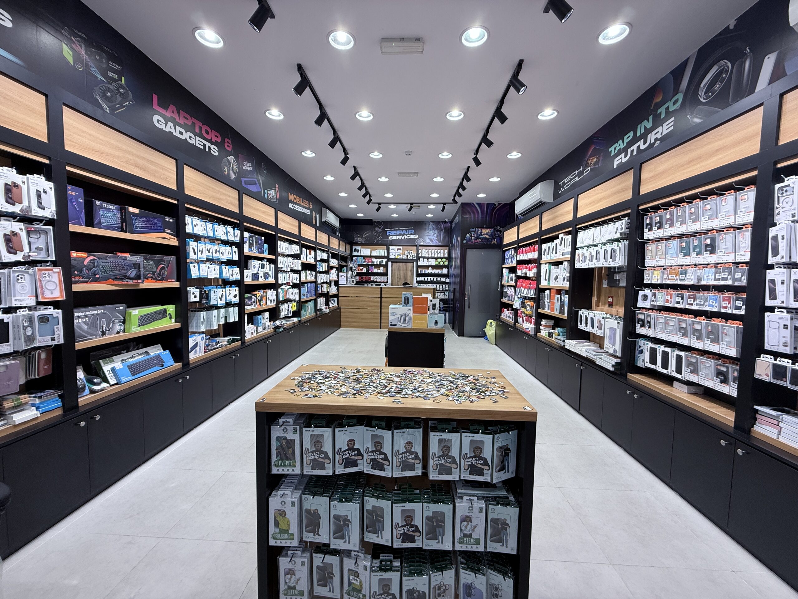 Star Pixel Umm Al Seneem