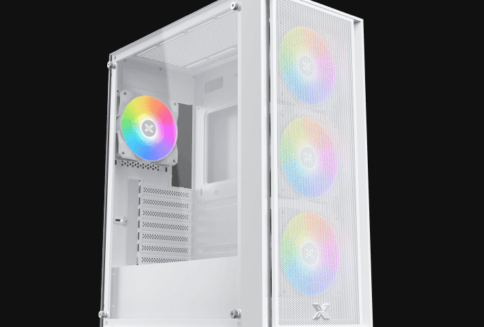 Xigmatek Gaming X II PC case used in custom gaming PC builds at Star Pixel Mobiles, Doha, Qatar